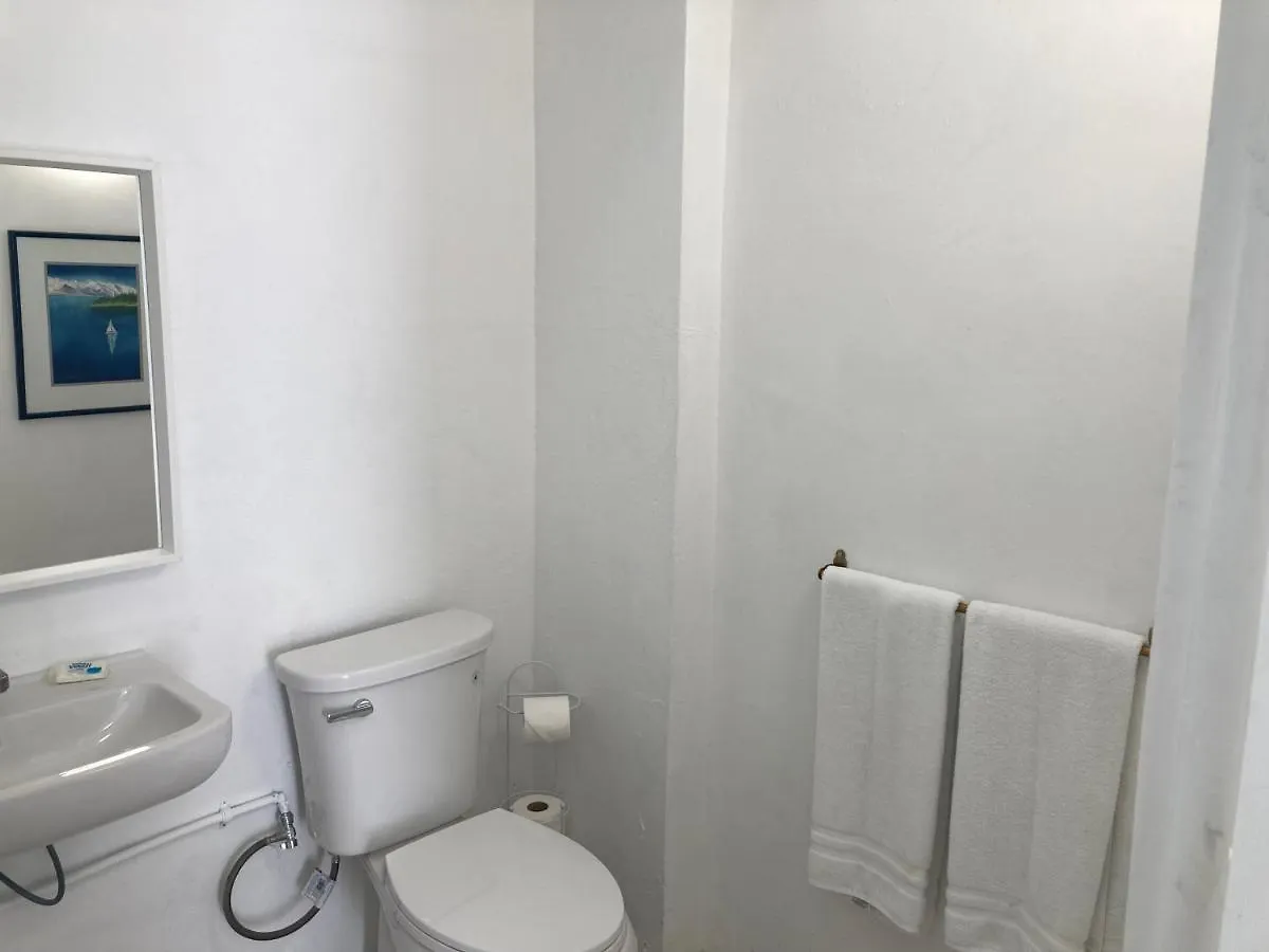 Tropical Apartments In Miramar 산후안 0*,  푸에르토리코