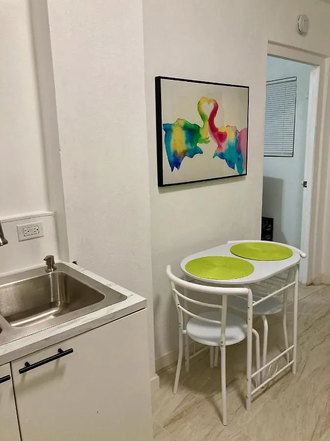 Tropical Apartments In Miramar 산후안 푸에르토리코